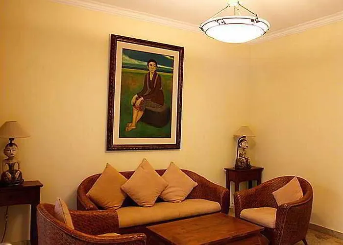 Puri Bambu Hotel 3*