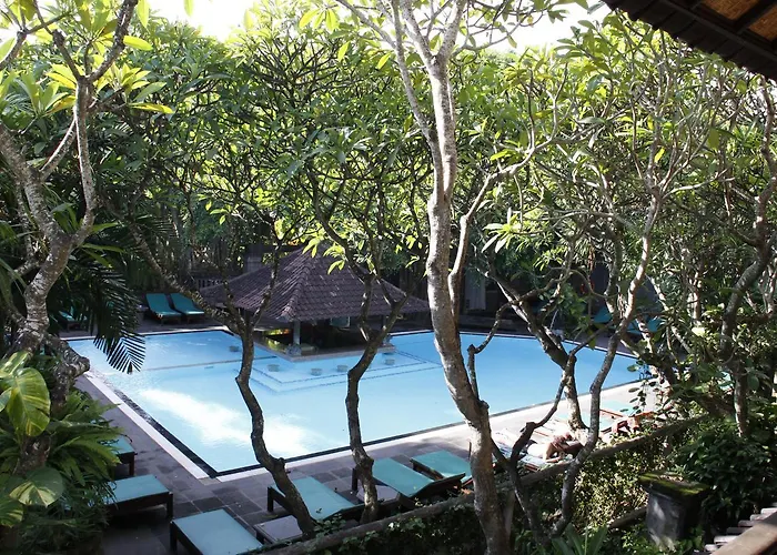 Hotel Puri Bambu 3*