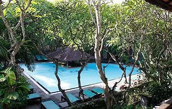 Puri Bambu 3*